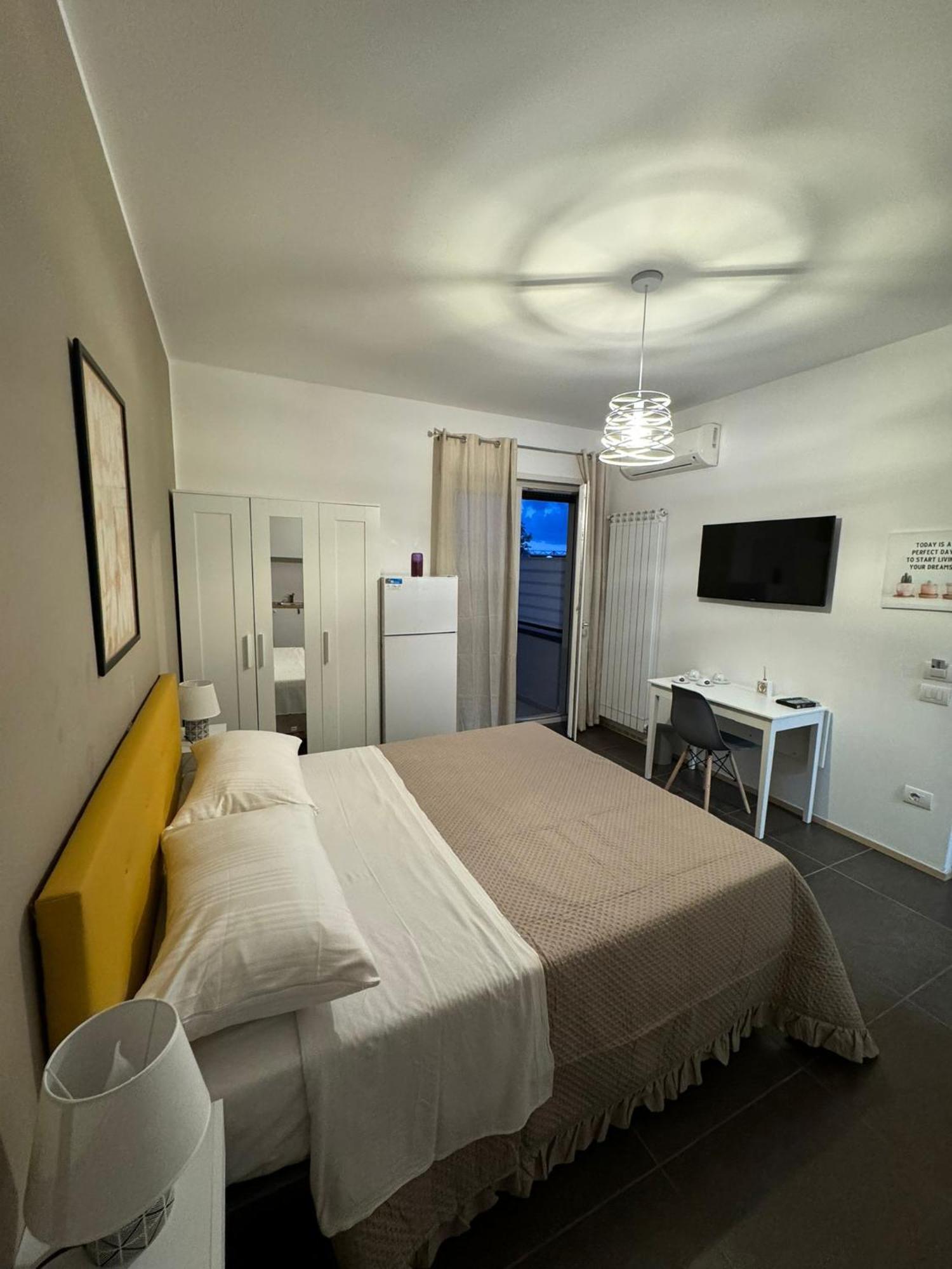 Bed and Breakfast Il Ruggi Bb Salerno Exterior foto