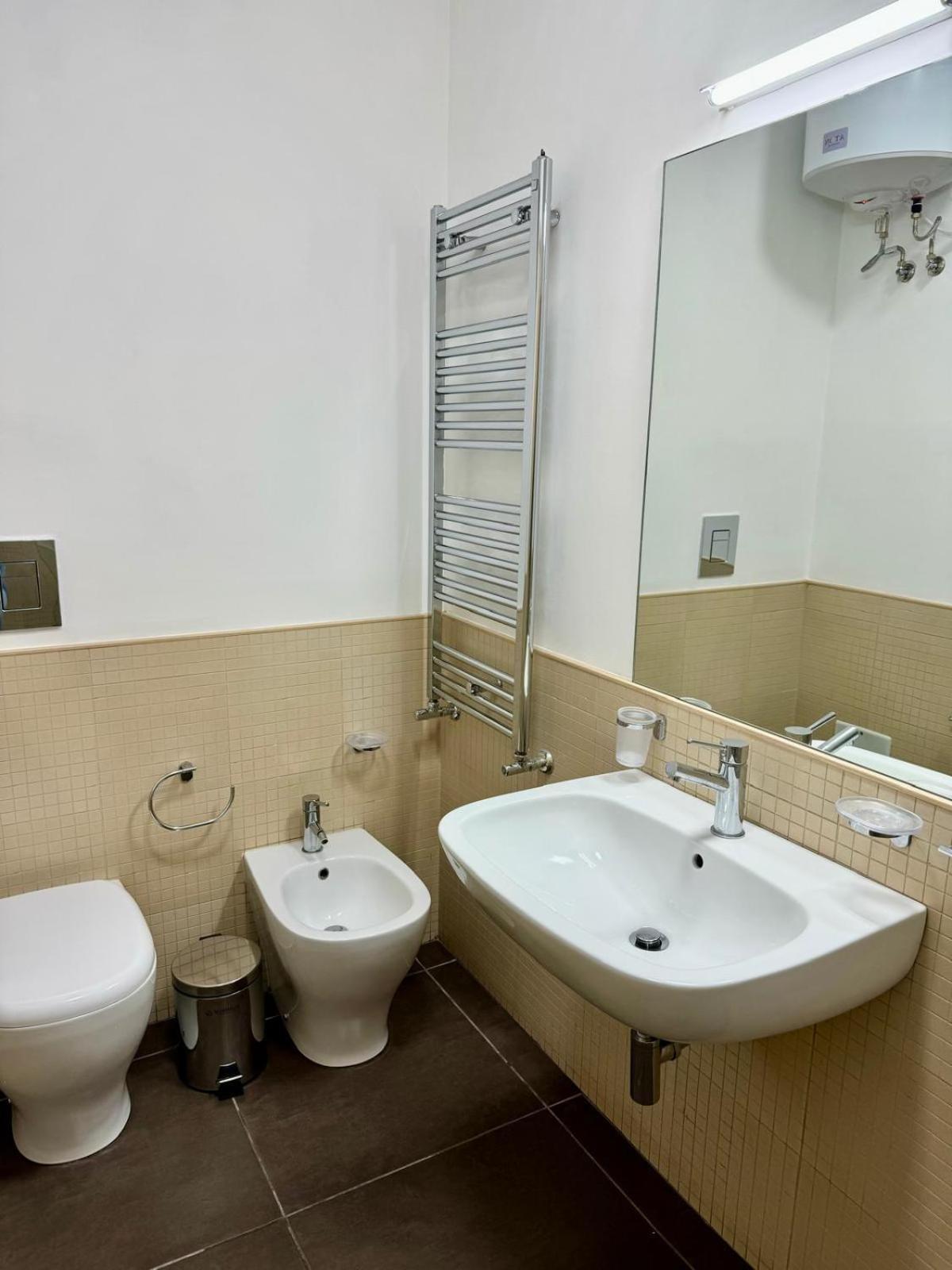 Bed and Breakfast Il Ruggi Bb Salerno Exterior foto